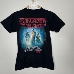 STRANGER THINGS 2018 UNIVERSAL STUDIOS T SHIRT SZ SMALL